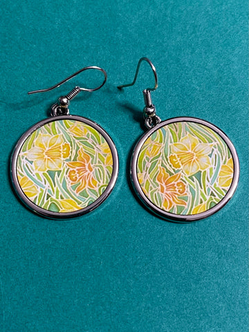 Sunny Yellow Daffodil Flower Round Drop Earings - Affordable gift
