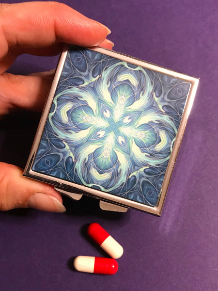 Blue Teal Aqua Dolphin Diamond Large Pill Box - Stud Earing Jewellery Box