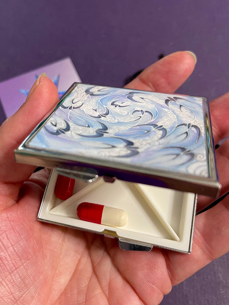 Summer Swallows Large Pill Box - Stud Earing Jewellery Box