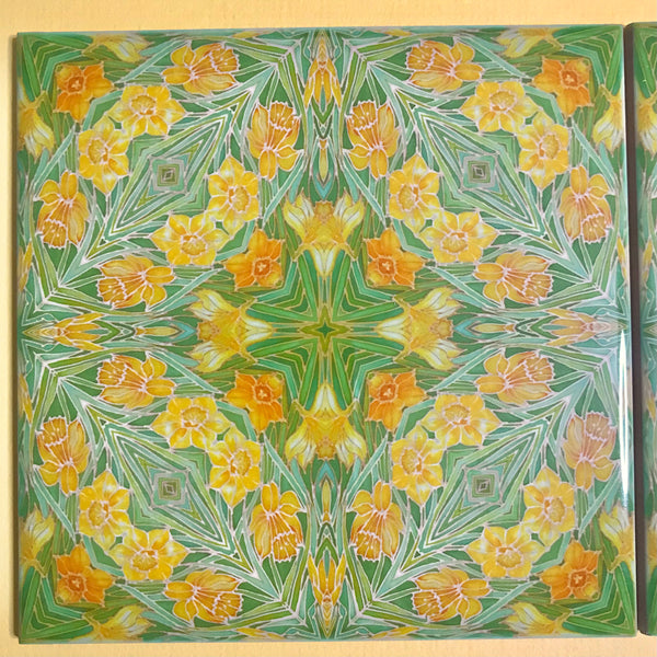 Art Nouveau Yellow Daffodils of Bathroom Tiles - Arts and Crafts Look Bright Bohemian Kitchen Tiles