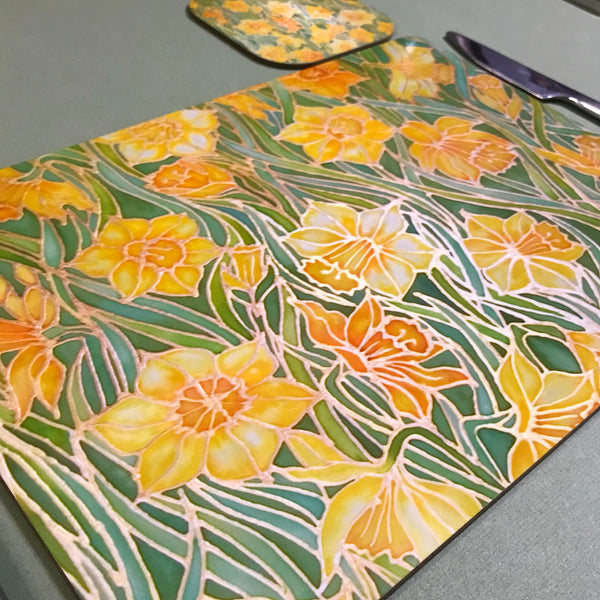 Spring Daffodils Glass chopping board - Yellow Flowers Placemats & Coasters - Yellow Tangerine Green Table Mats
