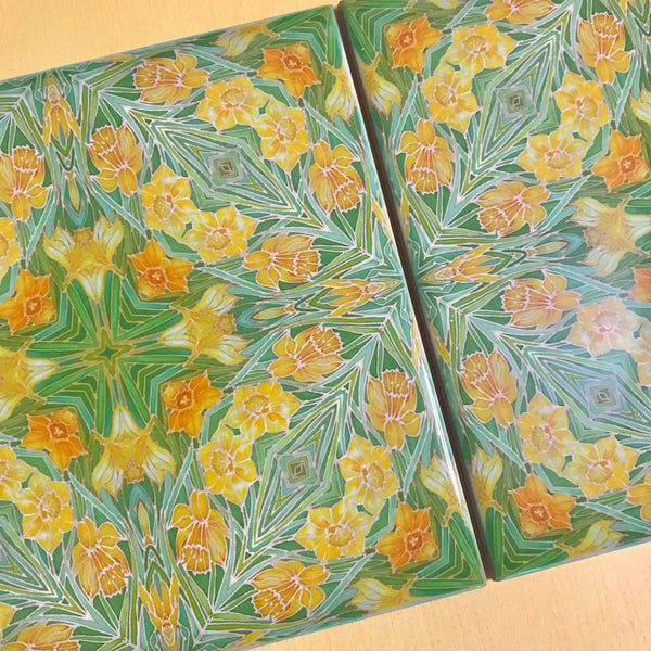 Art Nouveau Yellow Daffodils of Bathroom Tiles - Arts and Crafts Look Bright Bohemian Kitchen Tiles