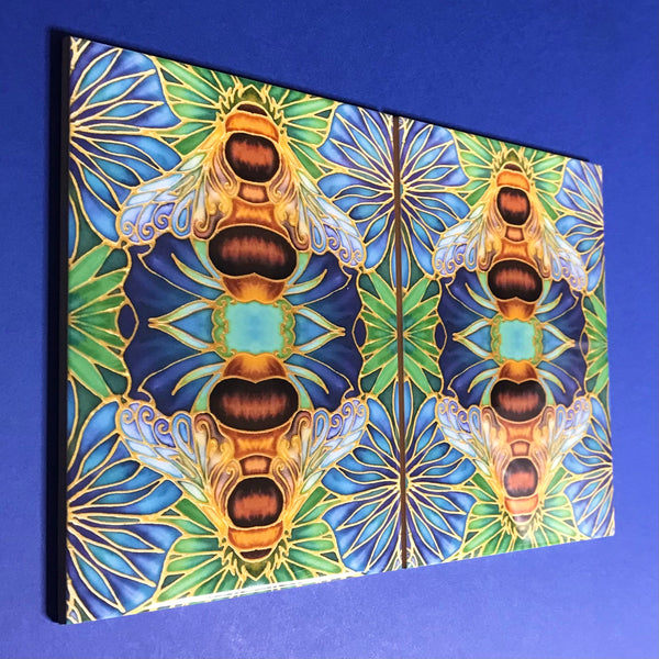 Blue green square 6x8” bee tiles. Honey bee bathroom tiles. Bumble bee kitchen tiles. bathroom remodel. kitchen makeover. Hand printed by Meikie