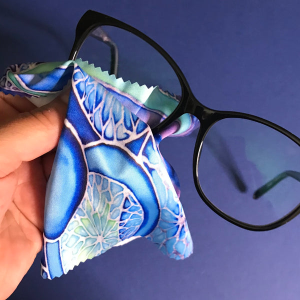 Blue Green Purple Contemporary Circles glasses cleaning cloth - pretty butterfly cleaning cloth - phone screen cleaning cloth.