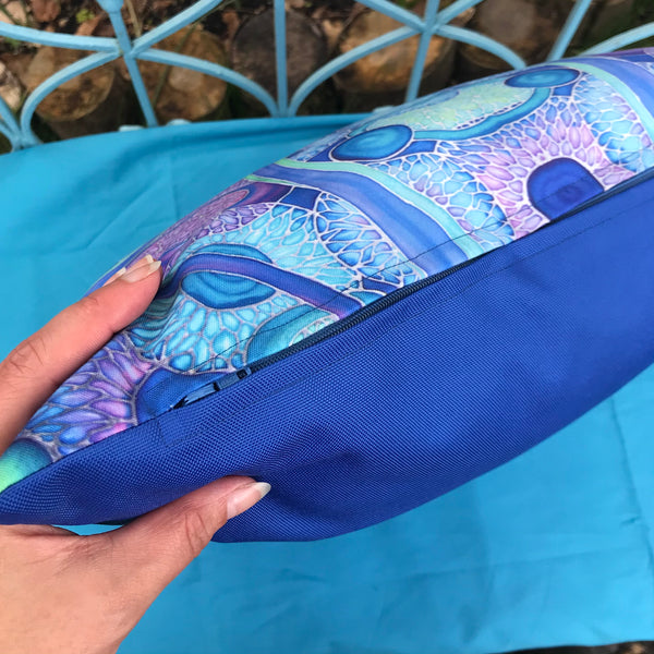 Blue Circles Showerproof Cushion - Showerproof Garden Cushions - Blue green turquoise Cushion