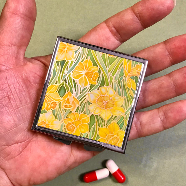 daffodils pill box, little square medicine box for pocket or handbag. square yellow green flower pill container. gift for Mum, gran, friend. Gardeners gift. get well gift.