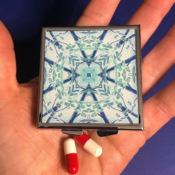 Blue Aqua Stars Large Pill Box - Stud Earing Jewellery Box