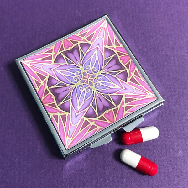 Pink Star Large Pill Box - Stud Earing Jewellery Box