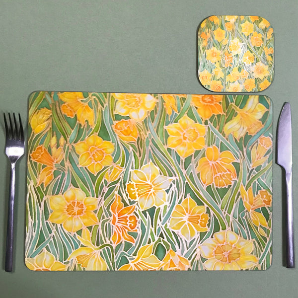Spring Daffodils Glass chopping board - Yellow Flowers Placemats & Coasters - Yellow Tangerine Green Table Mats