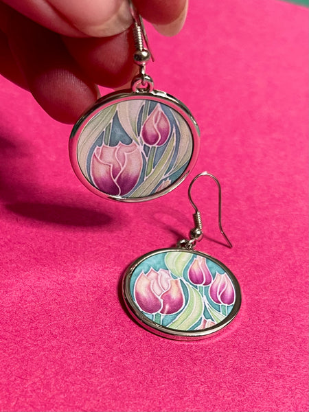 Beautiful Pink Tulip Flower Round Drop Earings - Affordable gift