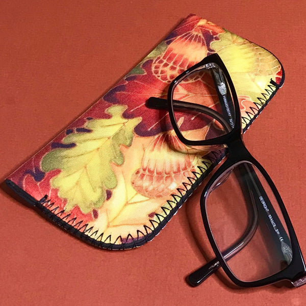 Oak Leaves Glasses Case - slip-on padded glasses cover - reading / large glasses cover